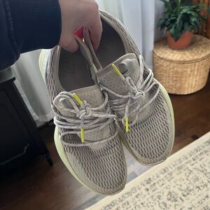 Sorel Womens Kinetic Impact Ii Lace Sneakers